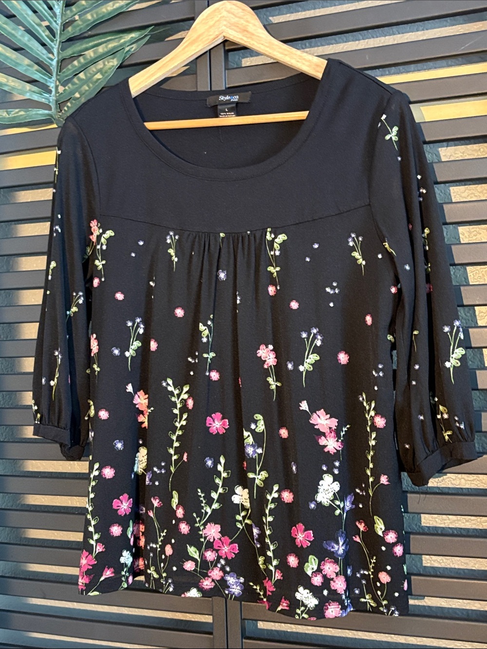Style & Co. Black Floral Scoop-Neck Top